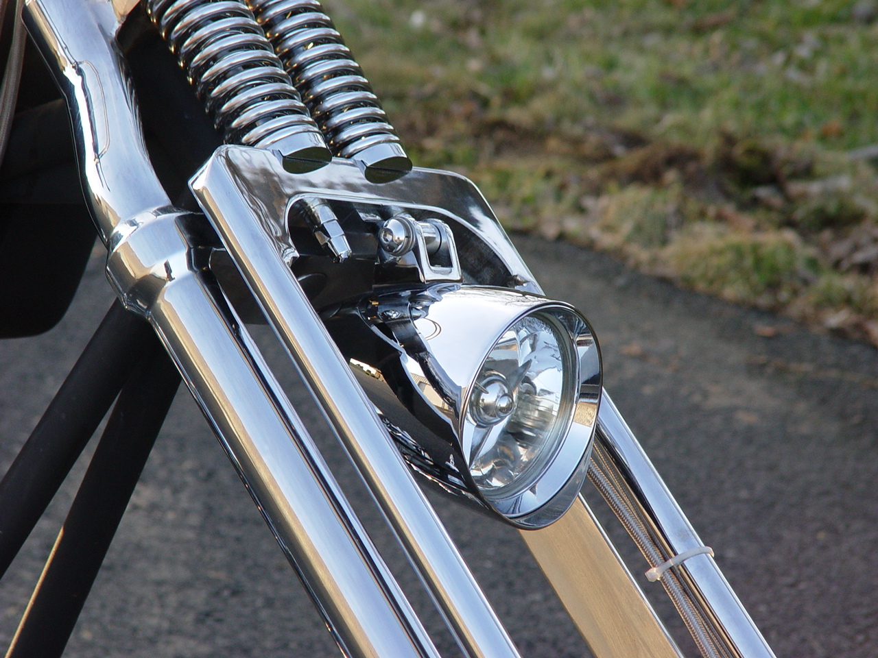 Chrome Bullet Headlight Harley Sportster Dyna Softail FXR FXST Chopper