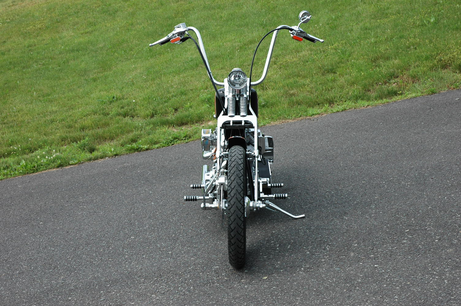 SPRINGER SOFTAIL BOBBER ROLLING CHASSIS ROLLER FRAME BIKE KIT HARLEY