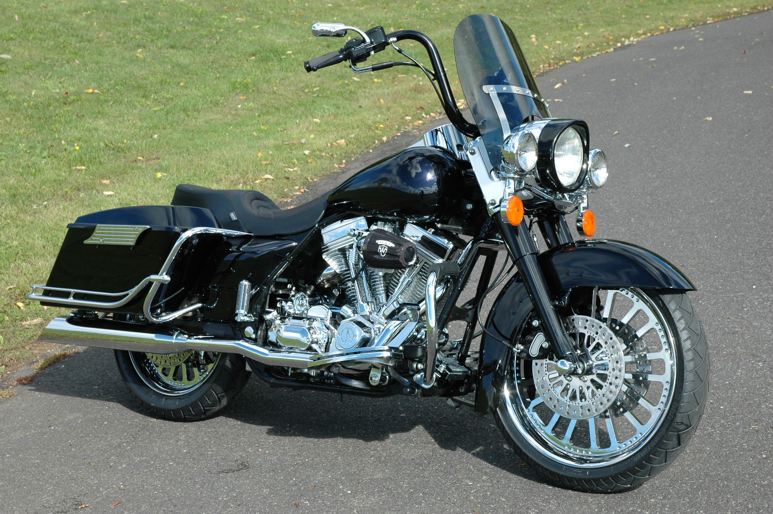 SMOOTH FRONT FENDER HARLEY STREET GLIDE ROAD KING FLHT eBay